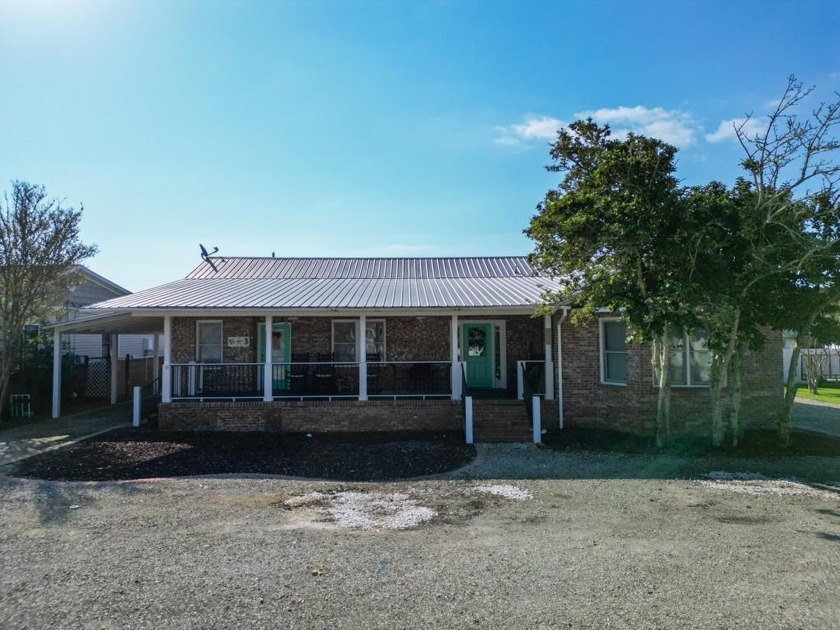 Charming Coastal Retreat: 4 Bed, 3 Bath Home  Location: Just 1.5 - Beach Home for sale in Port St Joe, Florida on Beachhouse.com