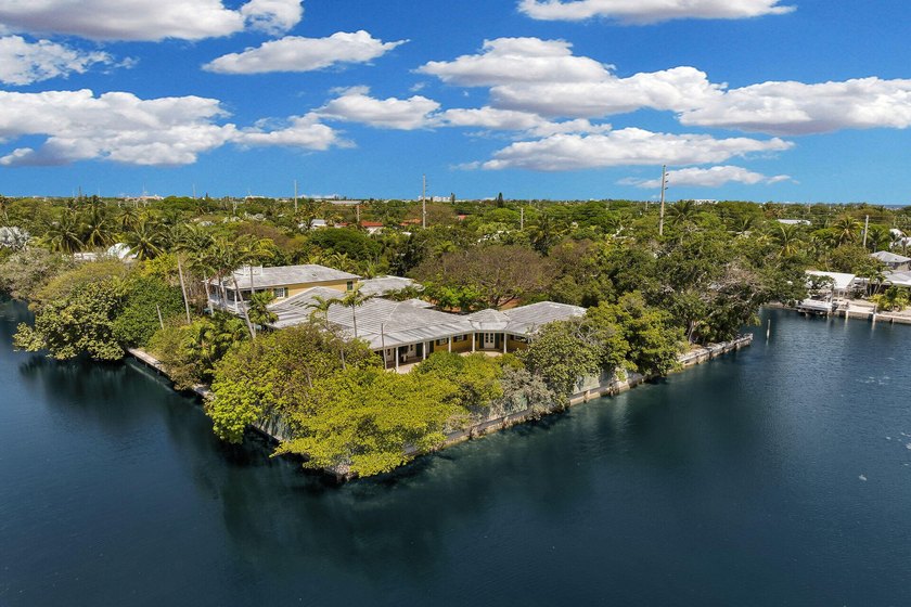 At the end of prestigious Sunrise Lane, where land meets open - Beach Home for sale in Key West, Florida on Beachhouse.com