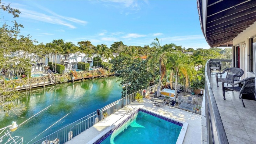 Experience amazing water views and a spacious, oversized balcony - Beach Condo for sale in Coral Gables, Florida on Beachhouse.com