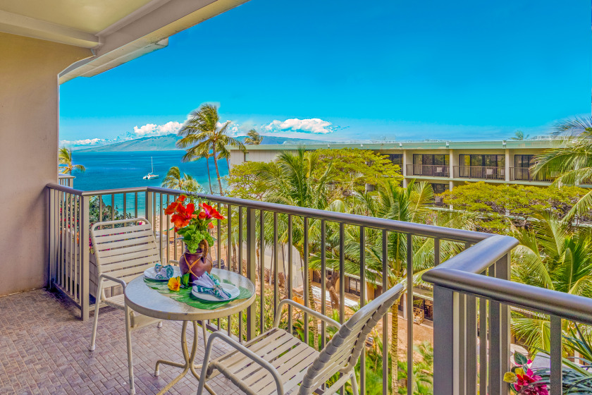 SPECIAL Sept-Oct. Directly On Kaanapali Beach OceanView WHALER - Beach Vacation Rentals in Lahaina, Hawaii on Beachhouse.com