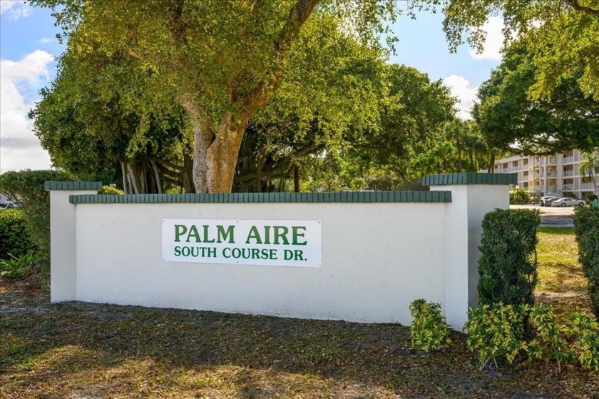 Gorgeous 3-Bedroom Corner Unit in Palm Aire Country Club - Beach Condo for sale in Pompano Beach, Florida on Beachhouse.com