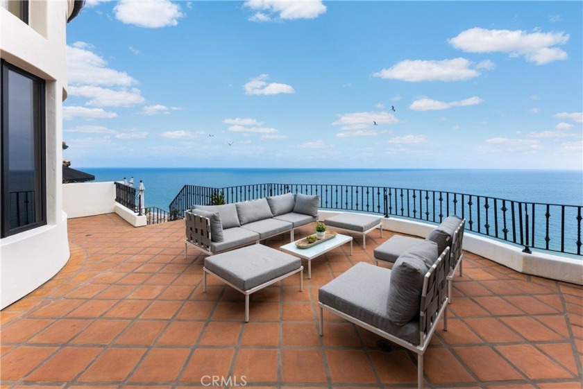 Mediterranean Villa with Breathtaking Ocean Views in Prime - Beach Home for sale in Malibu, California on Beachhouse.com