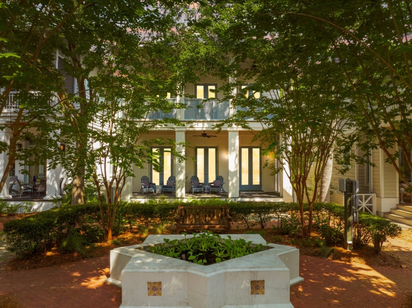Piccadilly Cottage Elegant Beach Retreat in the Heart of - Beach Vacation Rentals in Rosemary Beach, Florida on Beachhouse.com