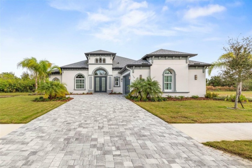 This one is a true show stopper! Welcome to this luxurious - Beach Home for sale in Palm Coast, Florida on Beachhouse.com