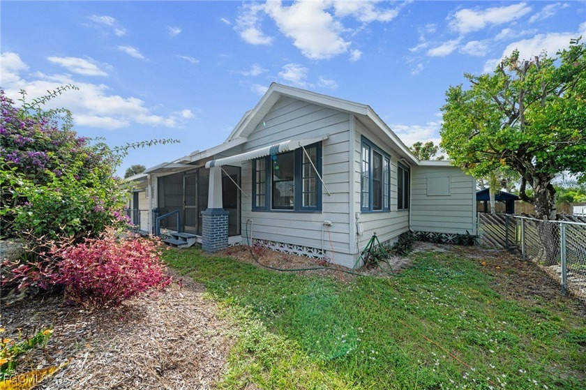 Exceptional opportunity in Fort Myers! Located at 290 Granada - Beach Home for sale in Fort Myers, Florida on Beachhouse.com