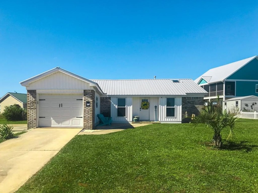 Discover this 3-bedroom, 2-bath home with a desirable split - Beach Home for sale in Mexico Beach, Florida on Beachhouse.com