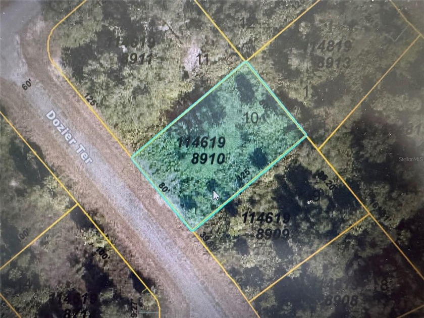 Vacant lot located near freeway access, schools, shopping - Beach Lot for sale in North Port, Florida on Beachhouse.com
