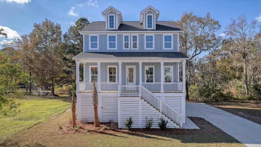 Brand New Construction. Beautiful one acre lot with easement - Beach Home for sale in Meggett, South Carolina on Beachhouse.com