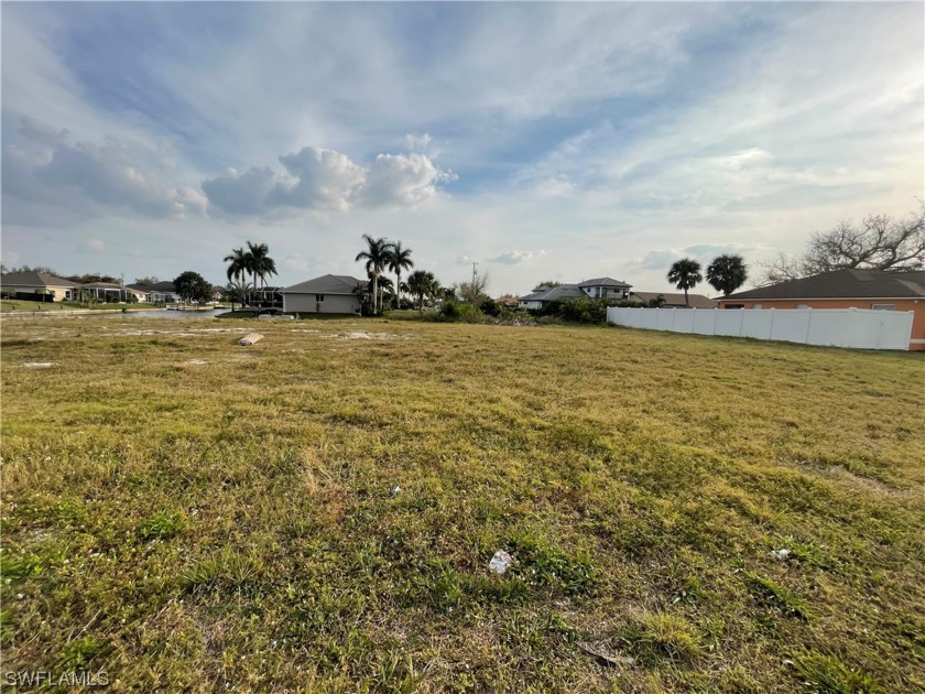 Fantastic opportunity to own this freshwater, waterfront lot - Beach Lot for sale in Cape Coral, Florida on Beachhouse.com