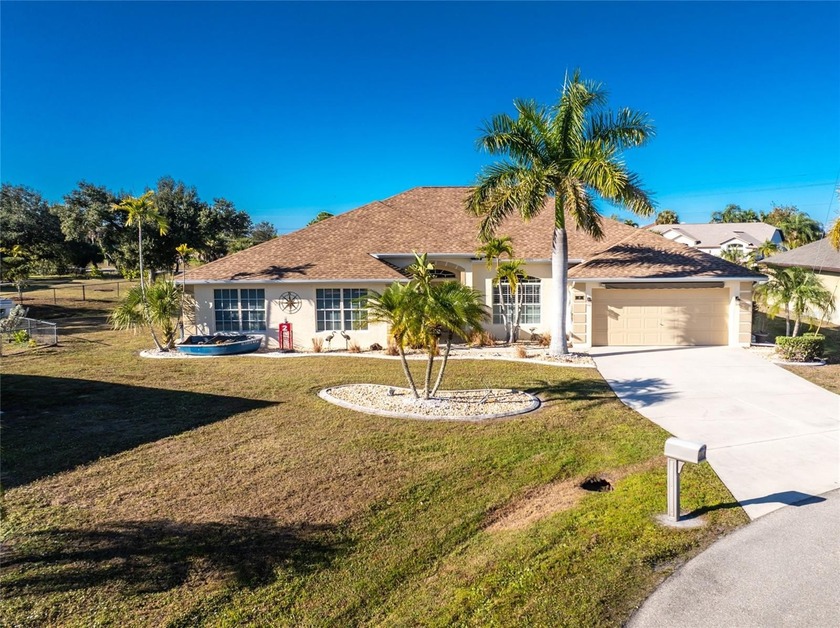Impressive and spacious  4 Bedroom, 3 Bathroom home with - Beach Home for sale in Punta Gorda, Florida on Beachhouse.com