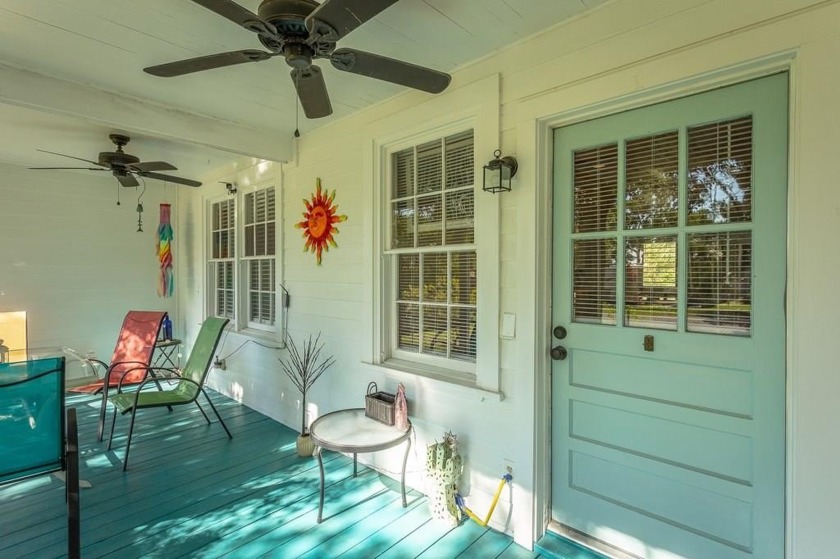 **Immaculate, Renovated Coastal Cottage**    Here's your chance - Beach Home for sale in Apalachicola, Florida on Beachhouse.com