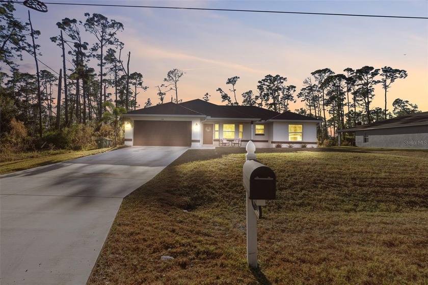 Do you love that Minimalistic, Modern Farmhouse vibe? Do you go - Beach Home for sale in Port Charlotte, Florida on Beachhouse.com