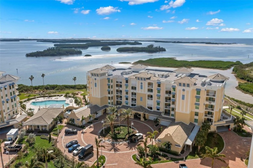 Welcome to Sunset Pointe, where each day is painted with - Beach Condo for sale in St. Petersburg, Florida on Beachhouse.com