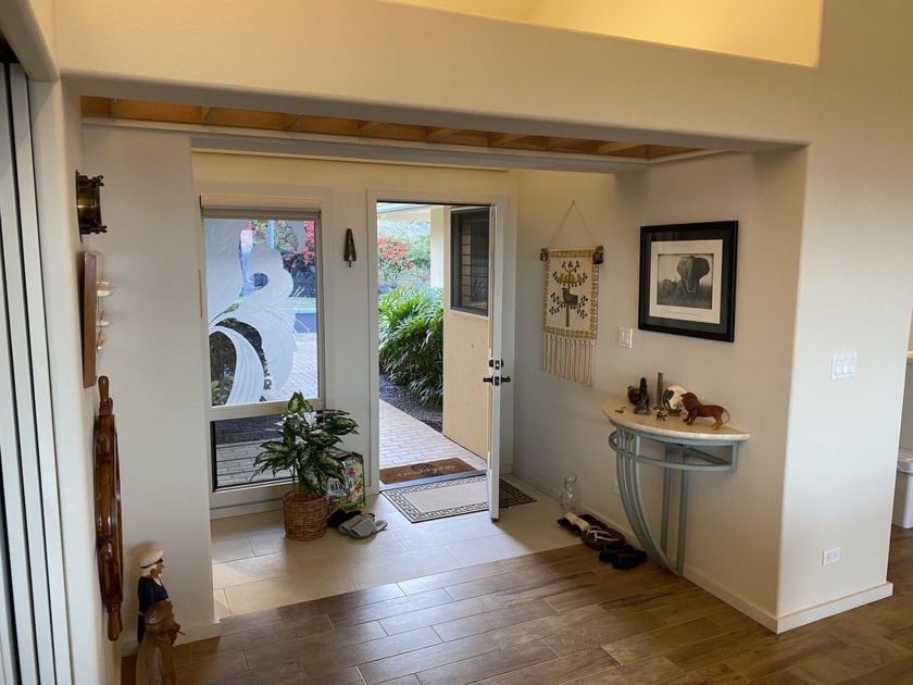 * *  Luxury condominium living at it's finest!!  Rarely - Beach Condo for sale in Kailua Kona, Hawaii on Beachhouse.com