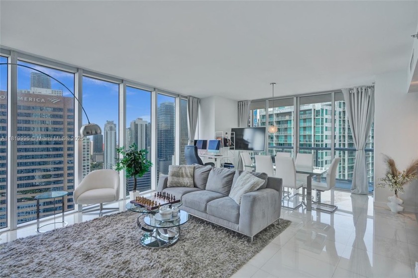 Gorgeous 2-bedroom, 2-bathroom  APPROVED condo in Icon Brickell - Beach Condo for sale in Miami, Florida on Beachhouse.com