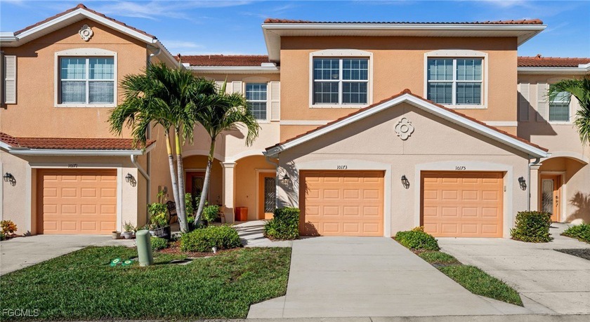 Welcome to Marbella! This well-maintained townhome impresses - Beach Townhome/Townhouse for sale in Fort Myers, Florida on Beachhouse.com