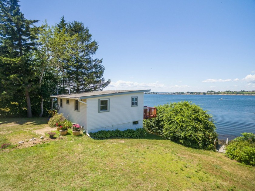 Welcome to your perfect seaside retreat on beautiful Bailey - Beach Home for sale in Harpswell, Maine on Beachhouse.com