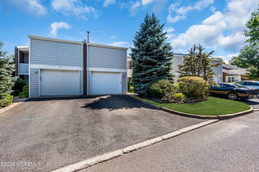 This Unique Diplomat in Fairway Mews, one of only a few designed - Beach Condo for sale in Spring Lake Heights, New Jersey on Beachhouse.com