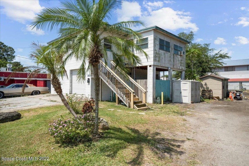 Perfect work/live opportunity  or rent downstairs for additional - Beach Home for sale in Titusville, Florida on Beachhouse.com