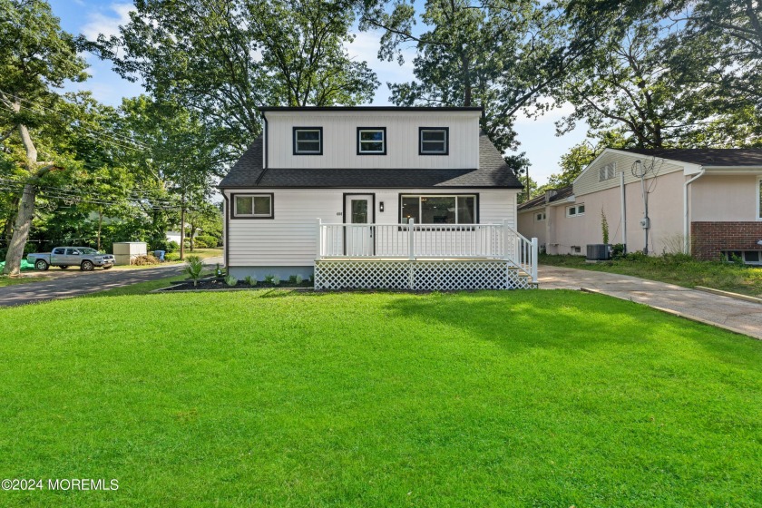 Location, Location, Location! This stunning residence in the - Beach Home for sale in Neptune, New Jersey on Beachhouse.com