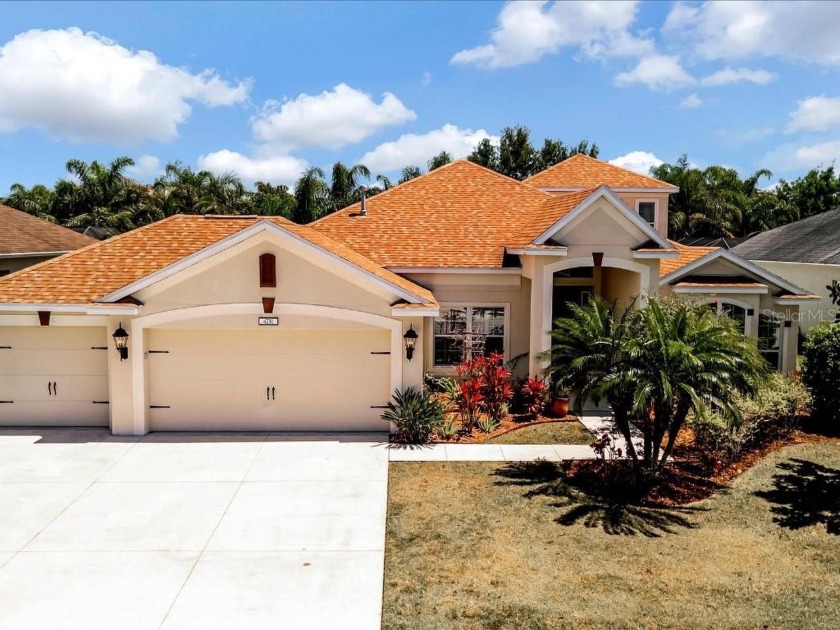 This Cardel Kingfisher 2 home, built in 2013 is ready for a new - Beach Home for sale in Bradenton, Florida on Beachhouse.com