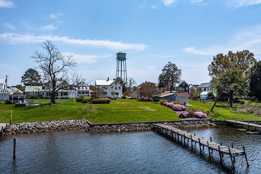 Located on Main Street in Reedville, this three-bedroom - Beach Home for sale in Reedville, Virginia on Beachhouse.com
