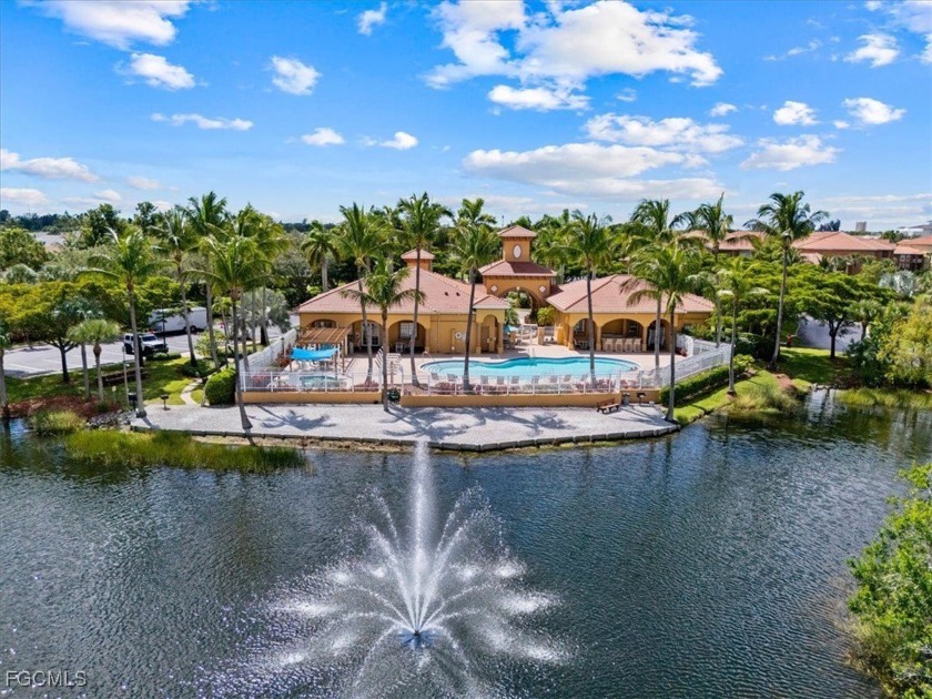 THE BEACHES ARE CALLING YOUR NAME! Schedule a personal showing - Beach Condo for sale in Fort Myers, Florida on Beachhouse.com