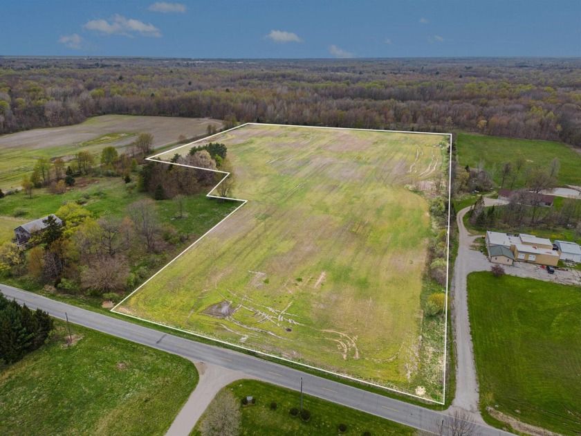 Welcome to this gorgeous ~ 15 acre parcel, less than 5 miles - Beach Acreage for sale in South Haven, Michigan on Beachhouse.com