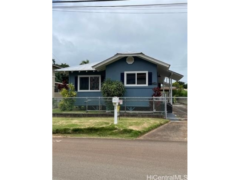 VERY NICE HOUSE AT WAHIAWA TOWN, ENJOY THIS NEWLY RENOVATED 4 - Beach Home for sale in Wahiawa, Hawaii on Beachhouse.com
