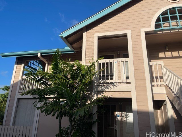 Beautiful 2nd floor unit Ho'omaka Village, the charming second - Beach Condo for sale in Waipahu, Hawaii on Beachhouse.com