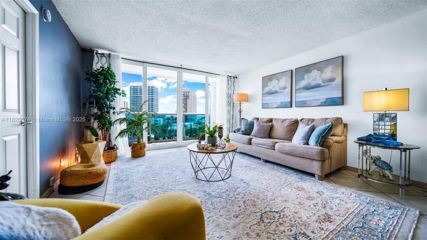 Assessment paid in full. HOA includes A/C, water, and cable - Beach Condo for sale in Miami Beach, Florida on Beachhouse.com