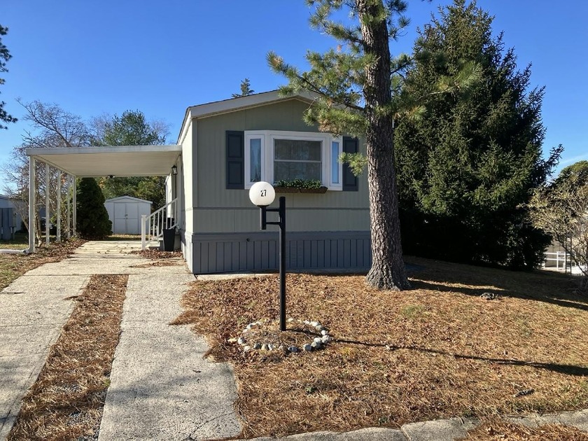 Recently renovated, fully furnished home for sale in a 55+ adult - Beach Home for sale in Barnegat, New Jersey on Beachhouse.com