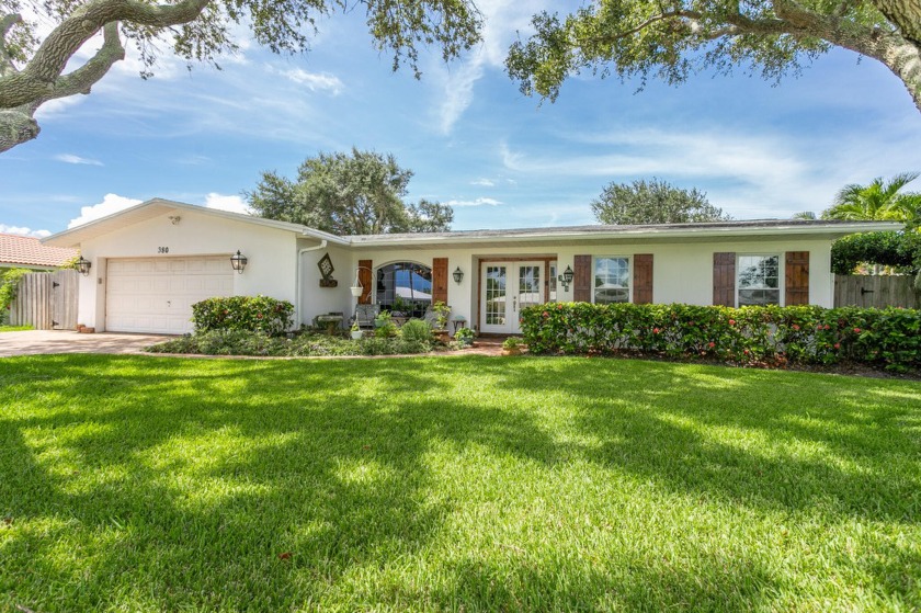 Discover this exquisite 4-bedroom, 2-bathroom pool home - Beach Home for sale in Indialantic, Florida on Beachhouse.com