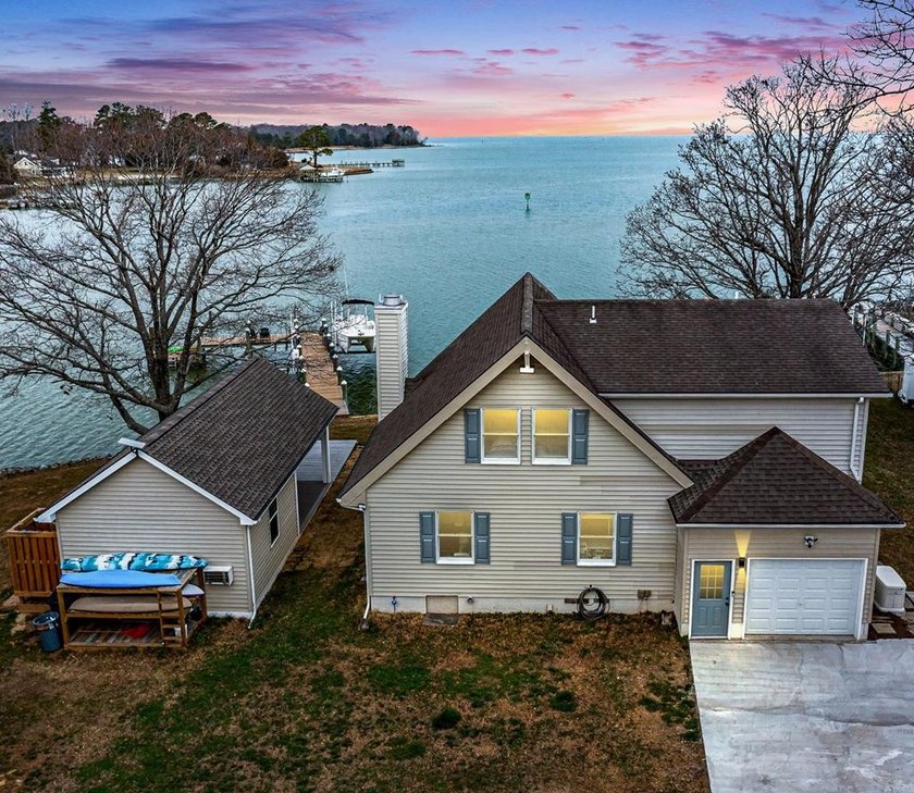 Fantastic Location along the Shores of the Cod Creek with Wide - Beach Home for sale in Heathsville, Virginia on Beachhouse.com