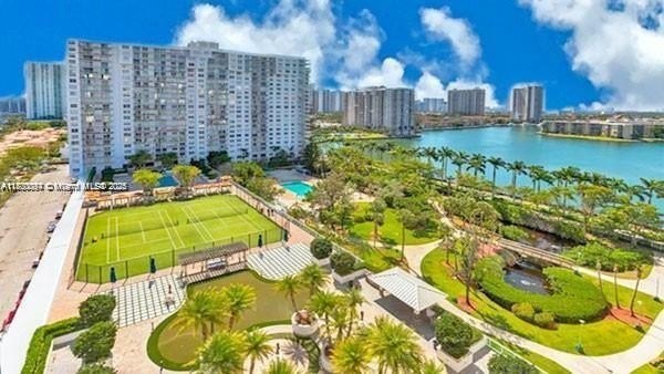 Located in a prime location, this apartment has an evenly - Beach Condo for sale in Aventura, Florida on Beachhouse.com