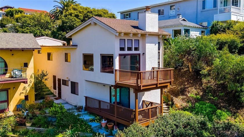 Nestled in the heart of downtown Laguna Beach with incredible - Beach Home for sale in Laguna Beach, California on Beachhouse.com