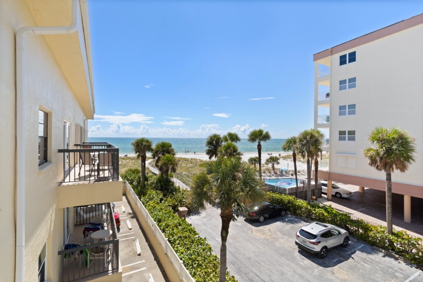 Beach View 1b 1b - Balcony - King - Surf Song - Beach Vacation Rentals in Madeira Beach, Florida on Beachhouse.com