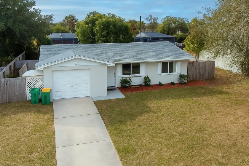 Wonderful opportunity to own this charming 3-bedroom, 2-bathroom - Beach Home for sale in Port Charlotte, Florida on Beachhouse.com