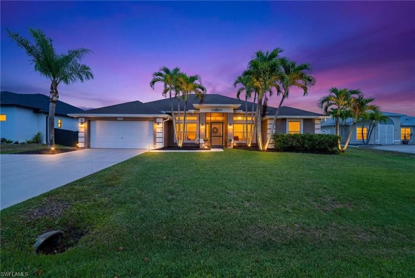 Beautifully maintained 4 bedroom plus den, 2 bathroom pool home - Beach Home for sale in Cape Coral, Florida on Beachhouse.com