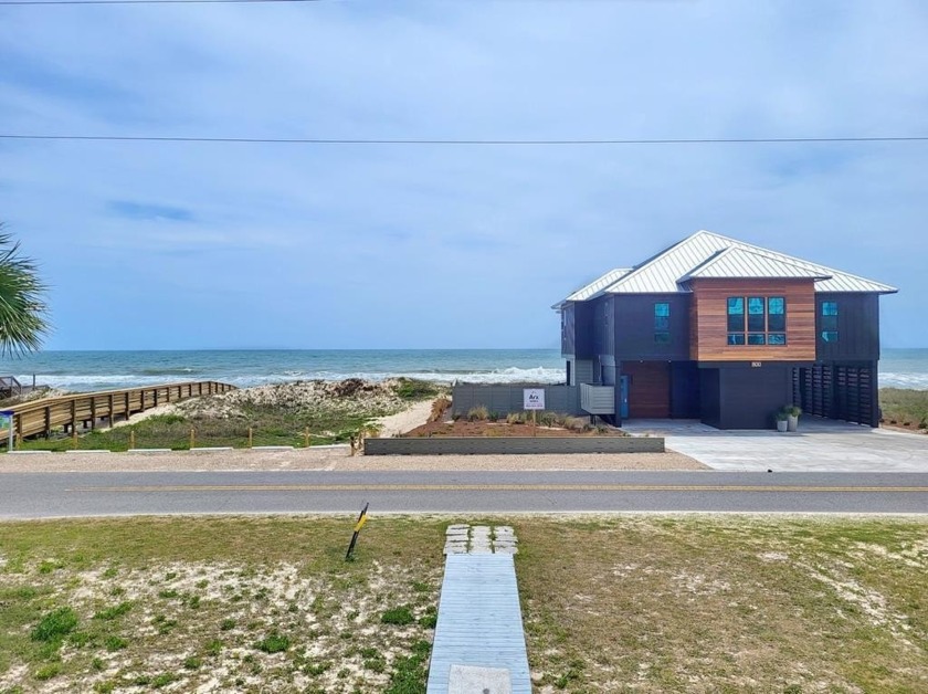 St George Island beach side ( one row off the beach front) home - Beach Home for sale in St. George Island, Florida on Beachhouse.com