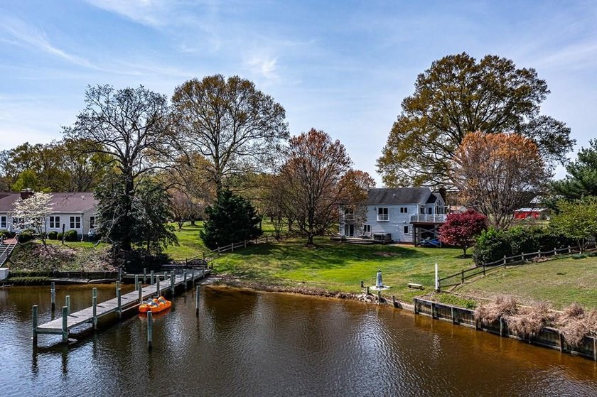 *Stunning River Retreat* turn key tri-level home on a protected - Beach Home for sale in Reedville, Virginia on Beachhouse.com