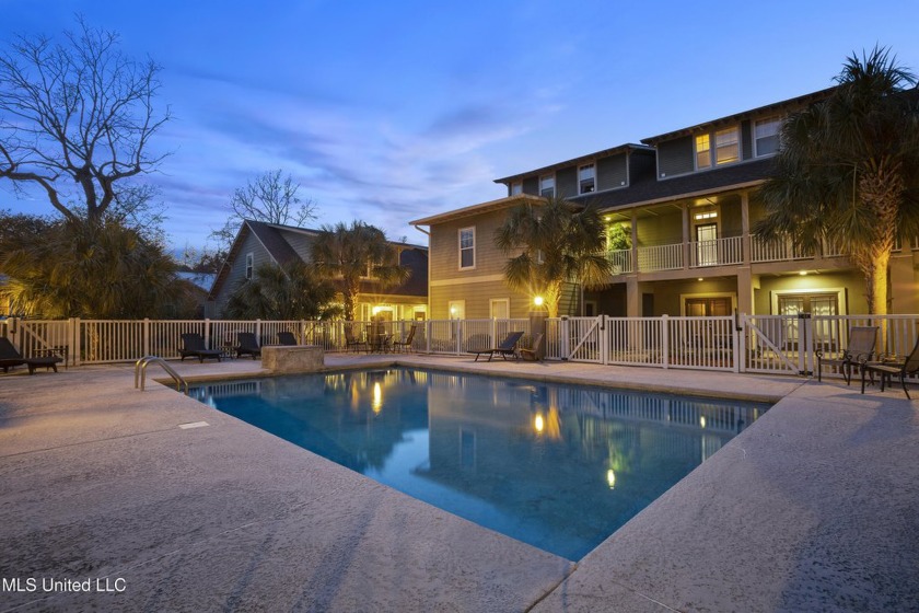 Premier Condo in the Heart of Downtown Ocean Springs Welcome to - Beach Condo for sale in Ocean Springs, Mississippi on Beachhouse.com