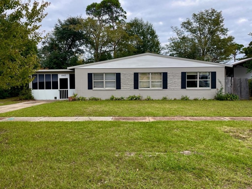 Discover the charm of this 2-bedroom, 2-bathroom home, ideally - Beach Home for sale in Port St Joe, Florida on Beachhouse.com