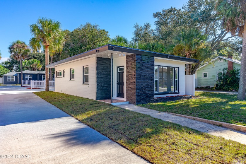 Beautifully remodeled and fully rented, this investment property - Beach Home for sale in Daytona Beach, Florida on Beachhouse.com