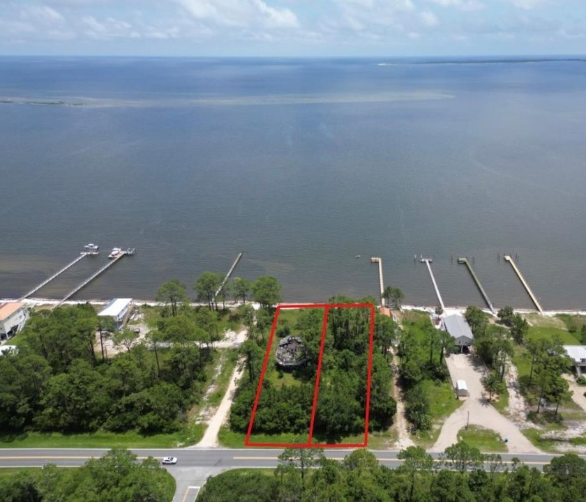 The bay front lot measures approximately 400 feet deep and - Beach Lot for sale in Carabelle, Florida on Beachhouse.com