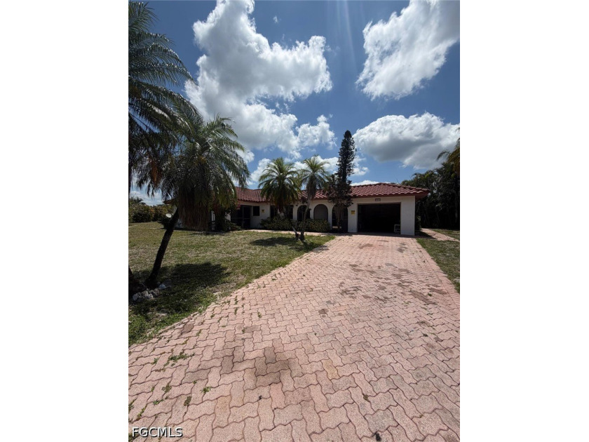 Rare opportunity to secure a full rehab project on an oversized - Beach Home for sale in Bonita Springs, Florida on Beachhouse.com