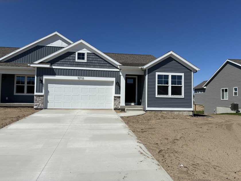 New Construction at Stonewater Condominium. Move In Ready! - Beach Condo for sale in Grand Haven, Michigan on Beachhouse.com