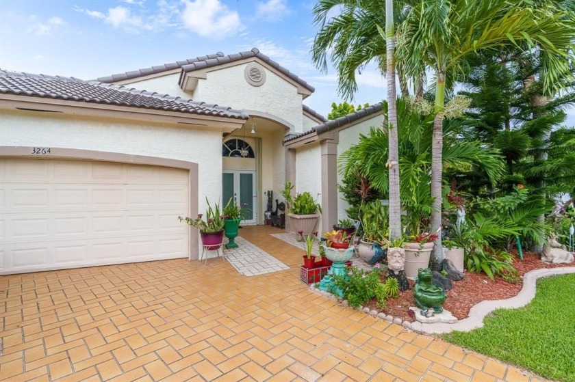 Welcome to Gated Lake Pointe Estates, your retreat awaits! This - Beach Home for sale in Oakland Park, Florida on Beachhouse.com