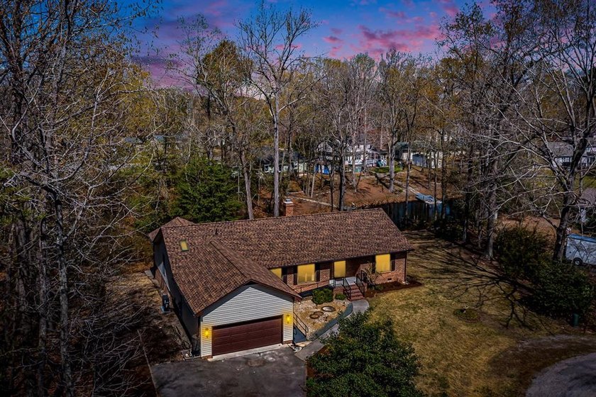 Welcome to your own lakefront retreat tucked away in the heart - Beach Home for sale in Tappahannock, Virginia on Beachhouse.com