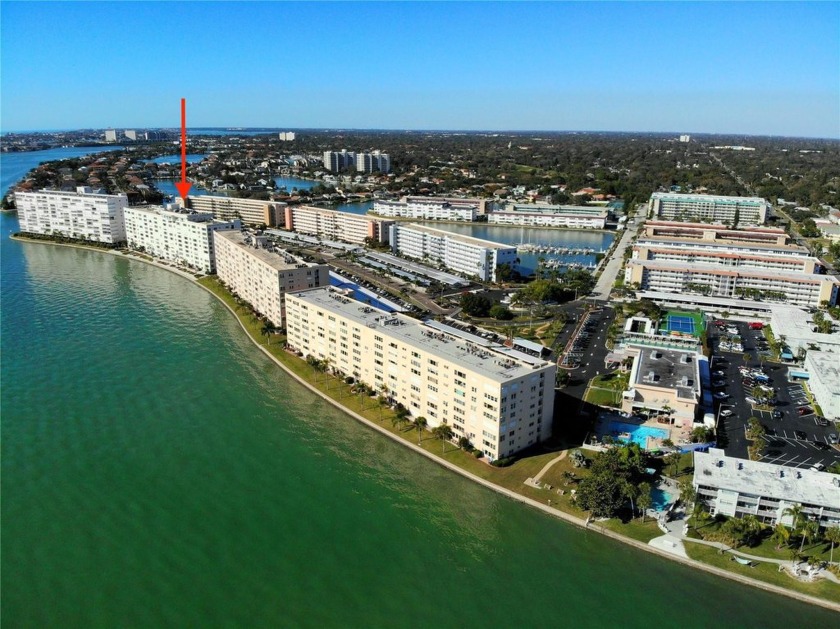 Under contract-accepting backup offers. Don't Miss out on this - Beach Condo for sale in Gulfport, Florida on Beachhouse.com